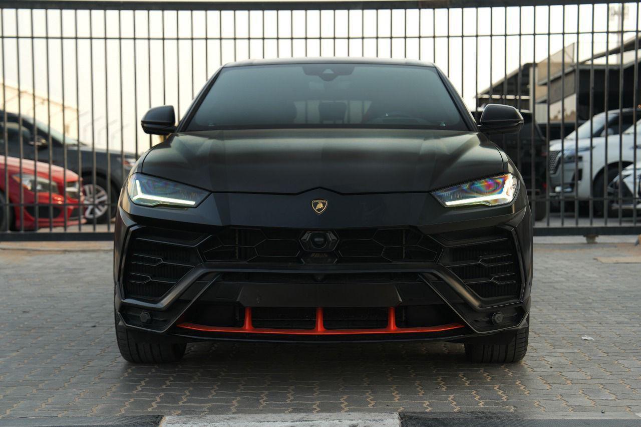 Lamborghini Urus S – The Ultimate Super SUV