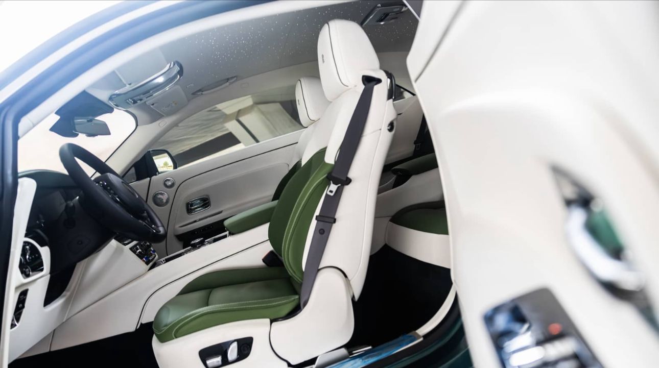 Rolls Royce Spectre 2024 – Ultra Luxury Electric