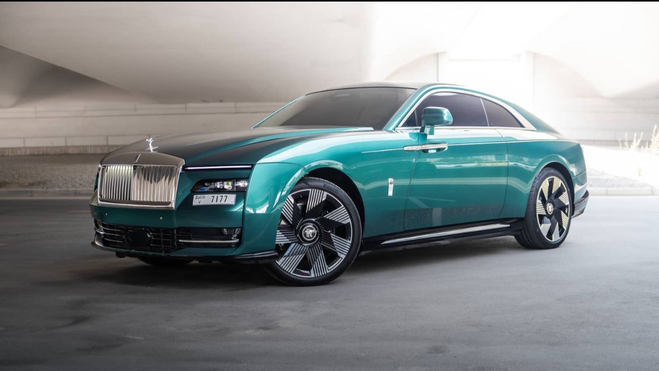 Rolls Royce Spectre 2024 – Ultra Luxury Electric