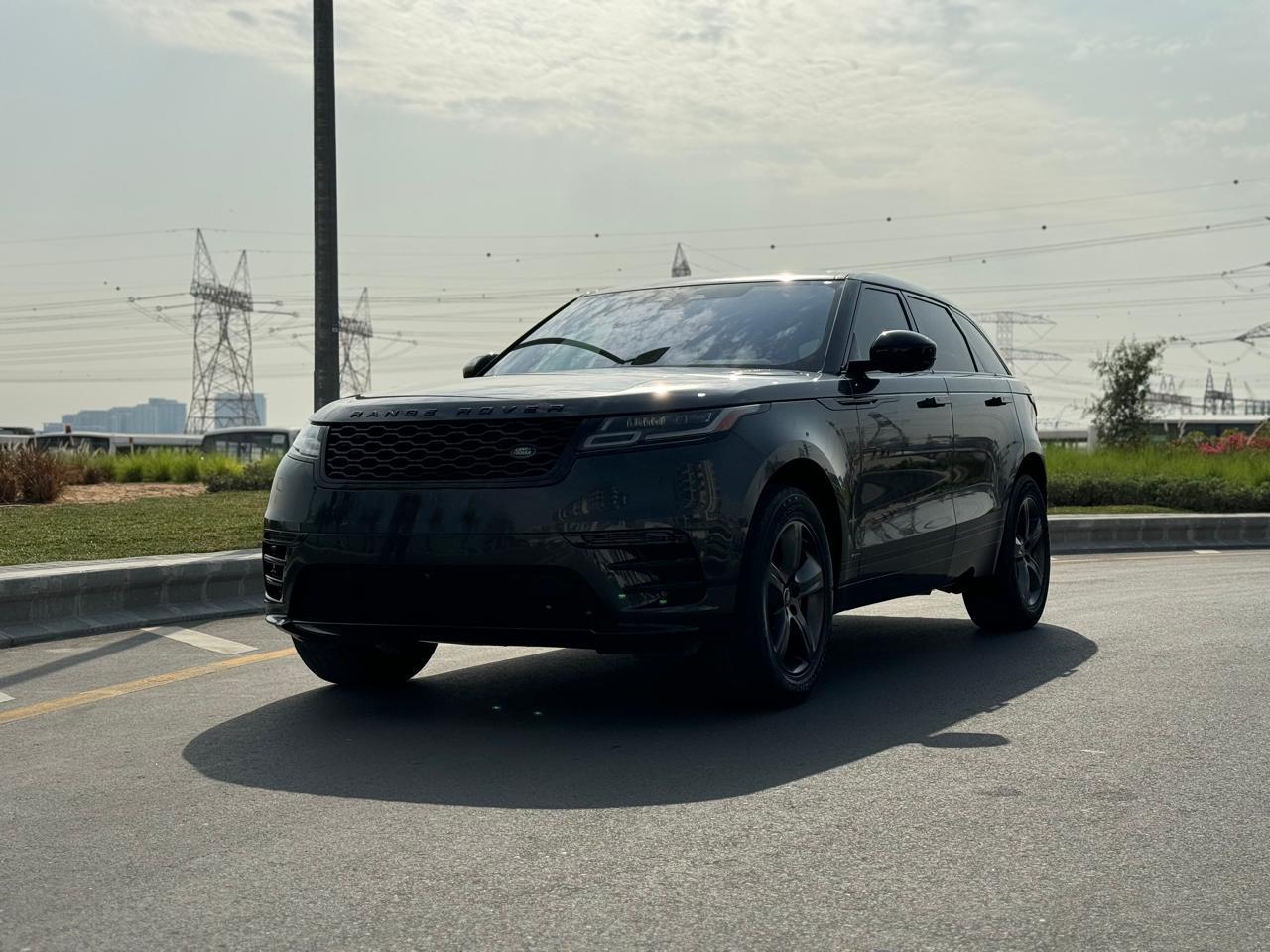 Range Rover Velar – Avant-Garde Luxury SUV