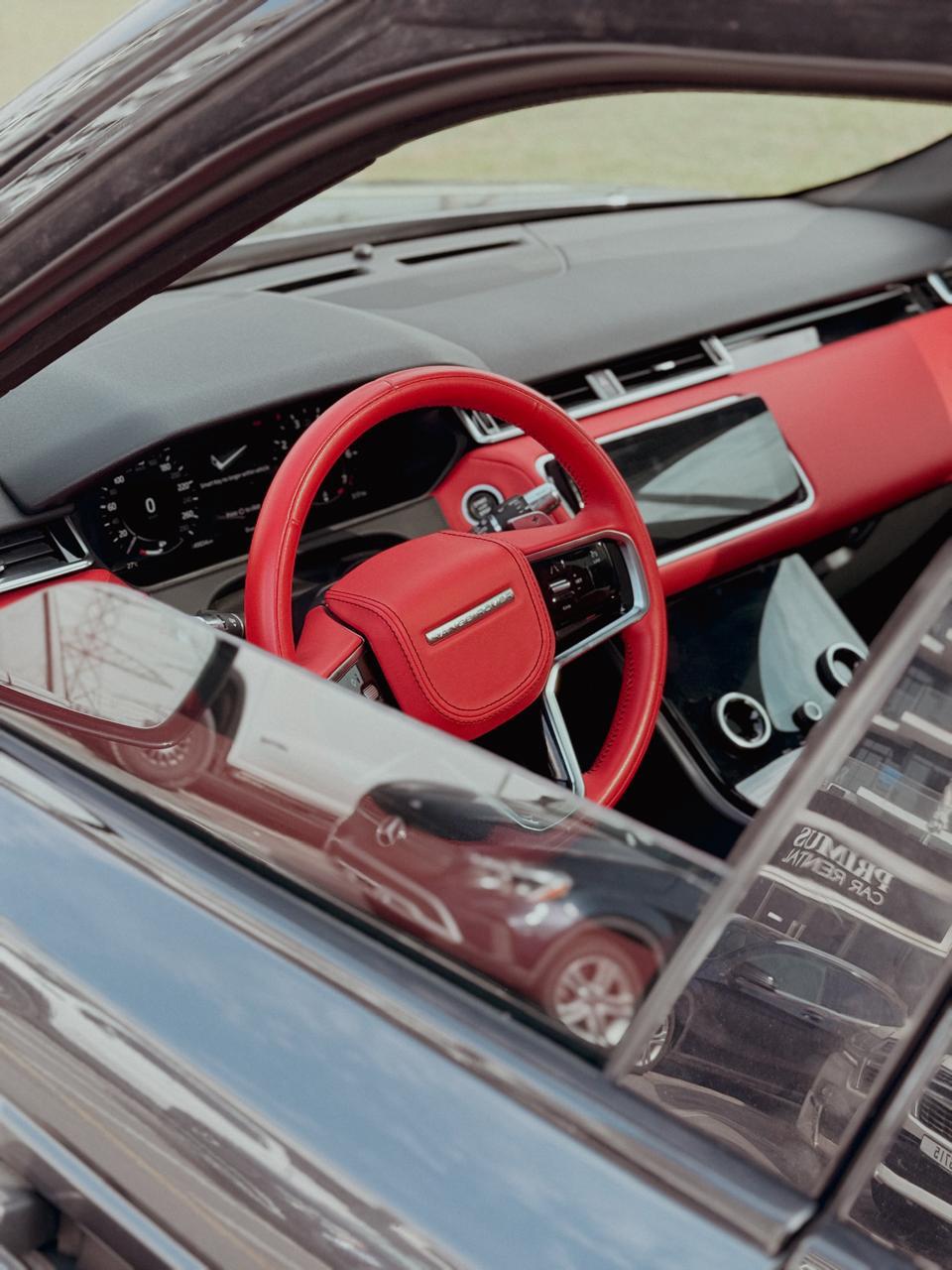 Range Rover Velar – Avant-Garde Luxury SUV