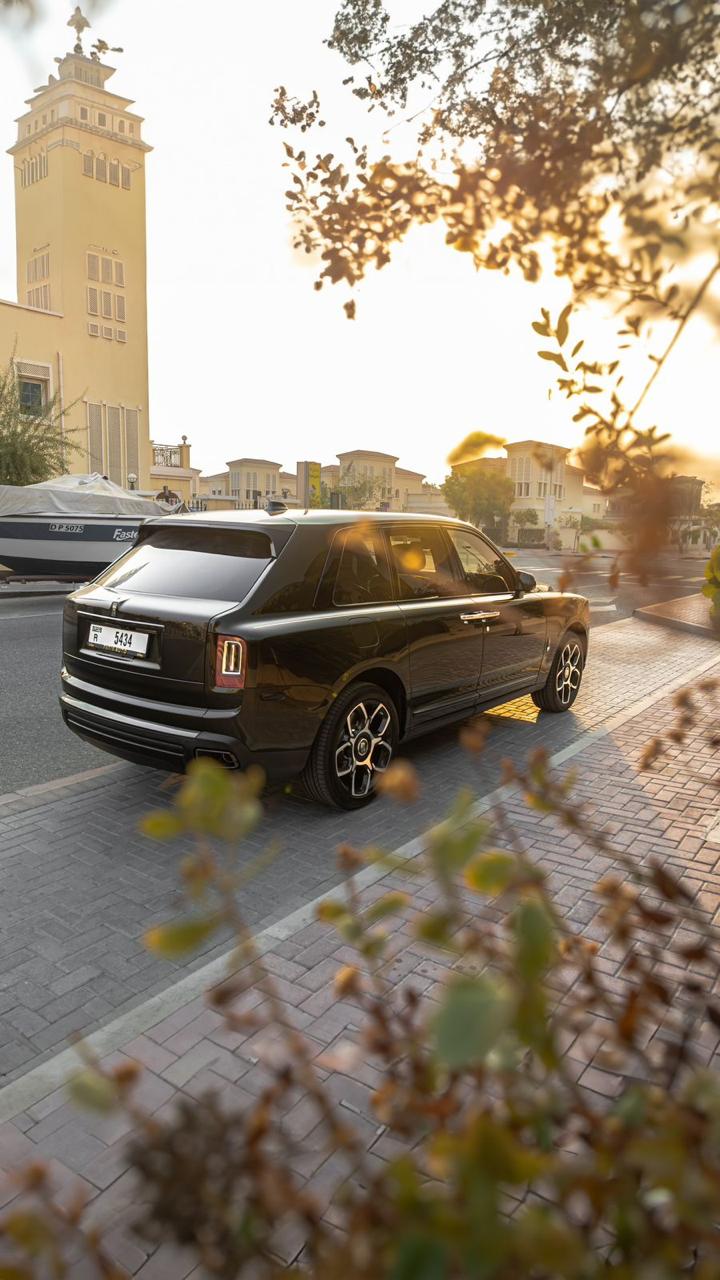 Rolls Royce Cullinan – Ultimate Luxury SUV