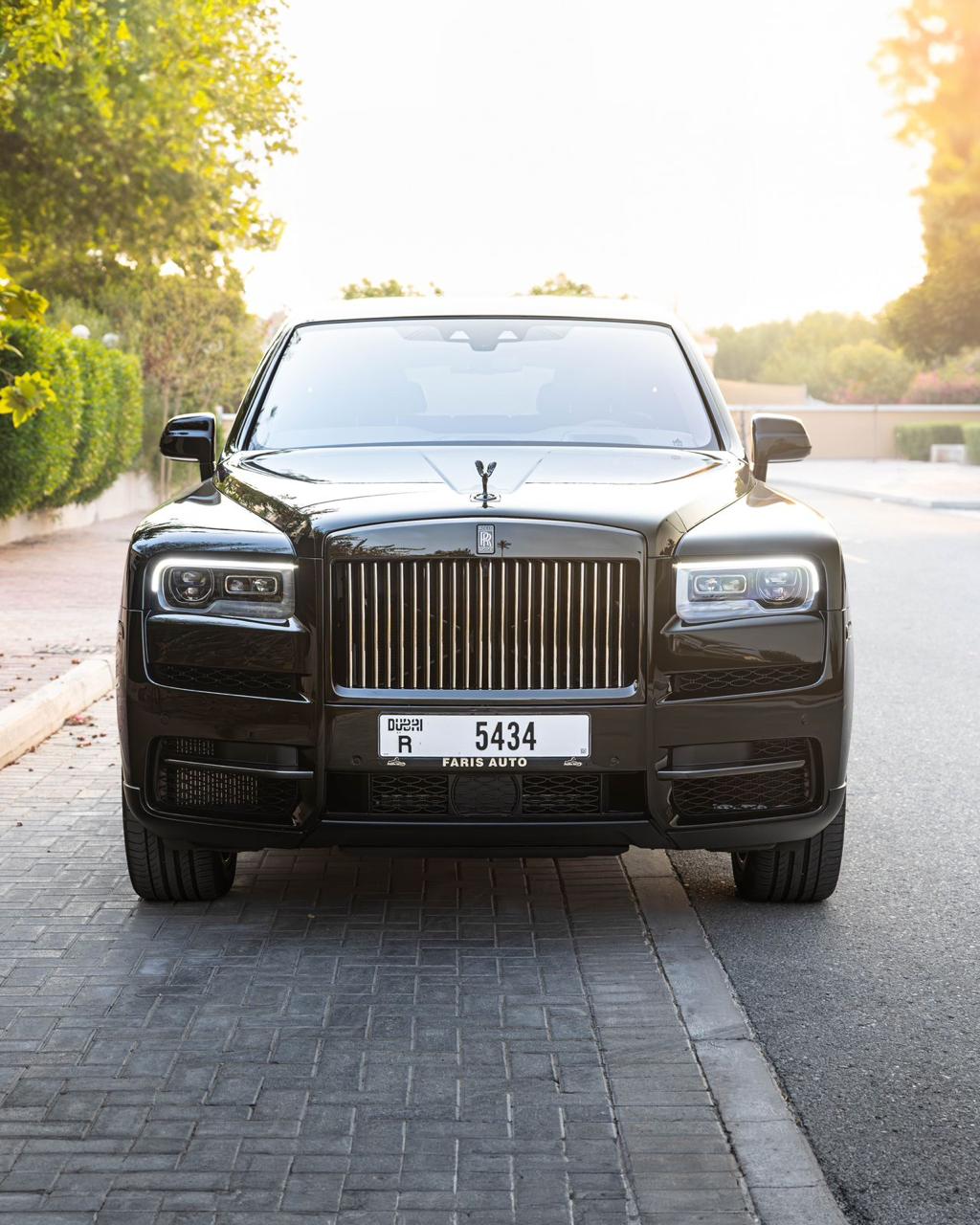 Rolls Royce Cullinan – Ultimate Luxury SUV